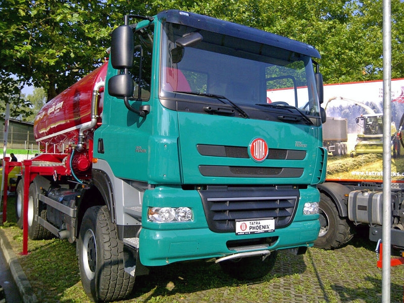 tatra-trucks_zeme-zivitelka_04